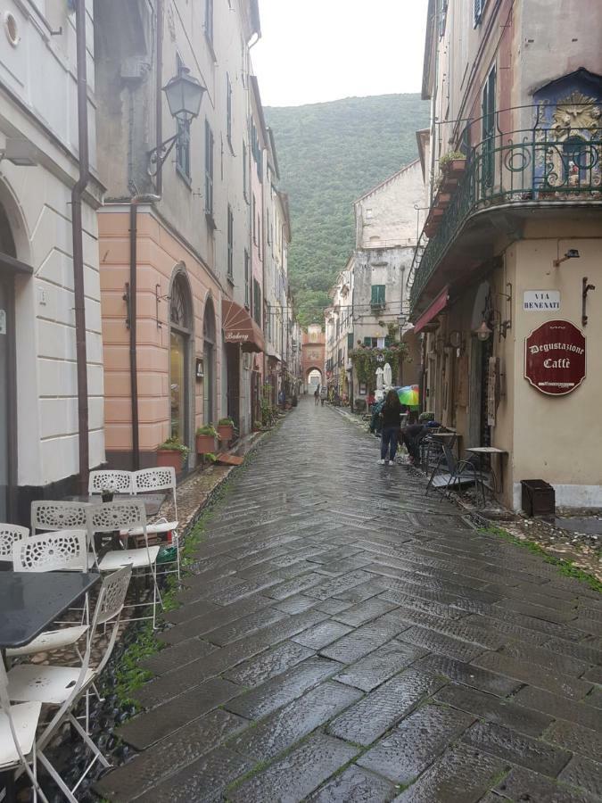 Ferienwohnung Casa Florine Finale Ligure Exterior foto
